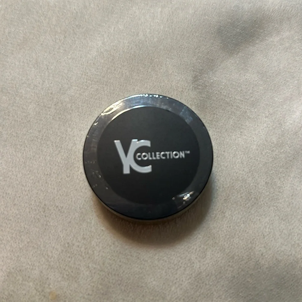 🆕 YC collection loose setting powder #213 NWT